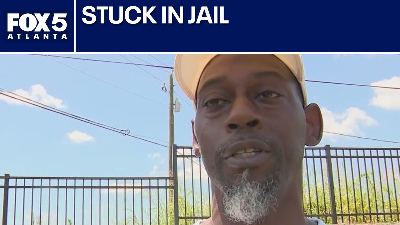 Man upset after systems issue keeps him in jail | FOX 5 News