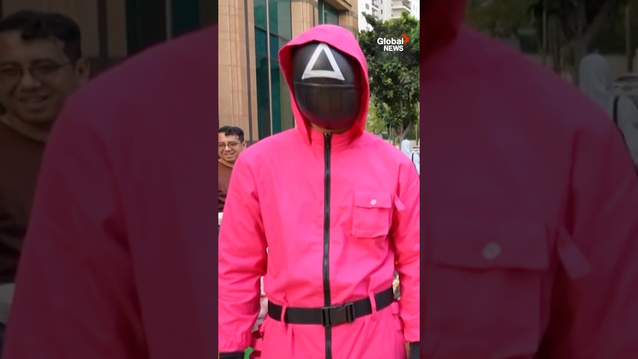 Squid Game fans take part in real-life challenges in Jakarta