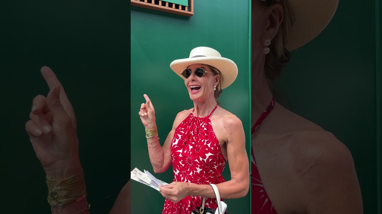 Trinny Wrap-Up At Wimbledon | Trinny