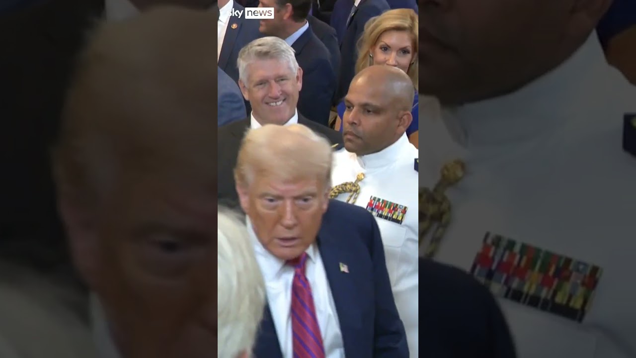 Trump ignores reporters’ questions on Epstein