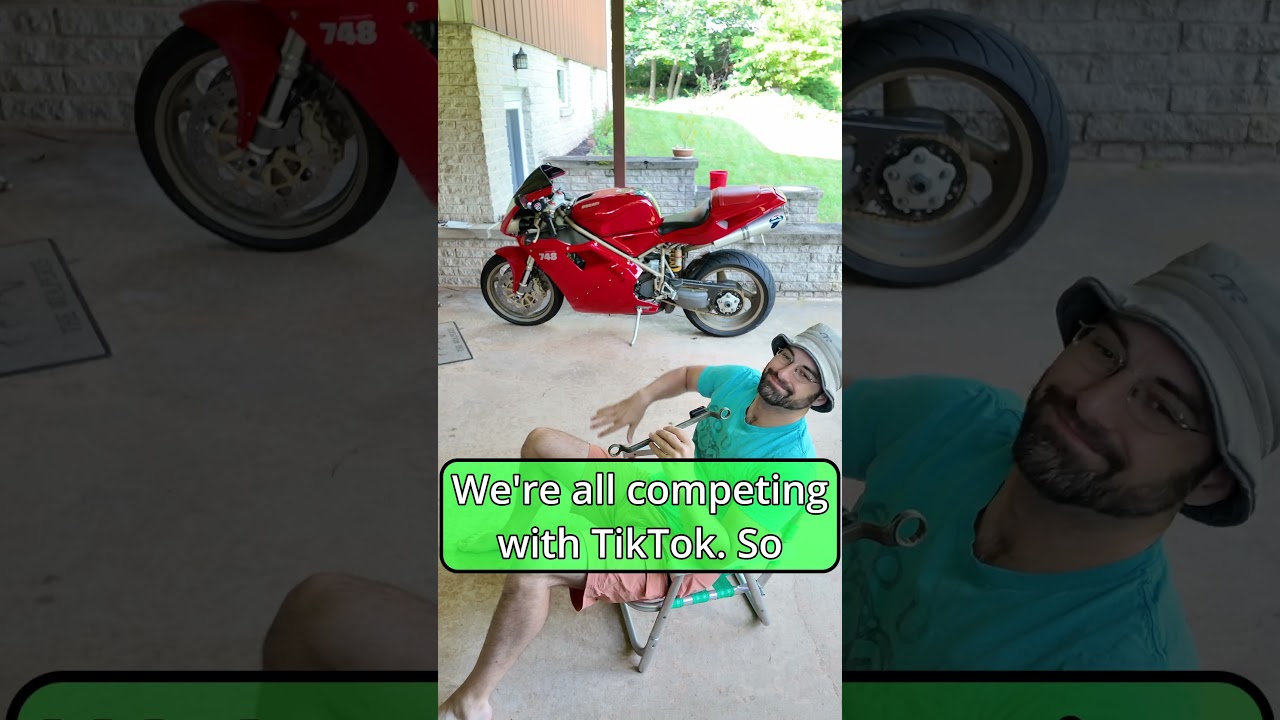 Why the Ducati 748 used a Tube-Frame #motorcycle