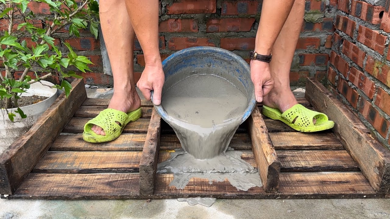 Amazing Garden Decoration Ideas from Cement and Wooden Pallets – DIY WATERFALL