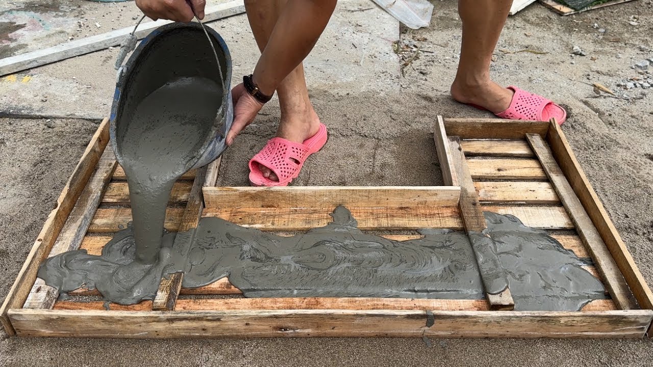 Amazing Ideas from Cement and Wooden Pallets – DIY Garden Work Table and Chairs