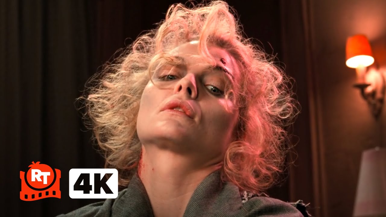 Batman Returns – (1992) – Michelle Pfeiffer Becomes Catwoman | Movieclips