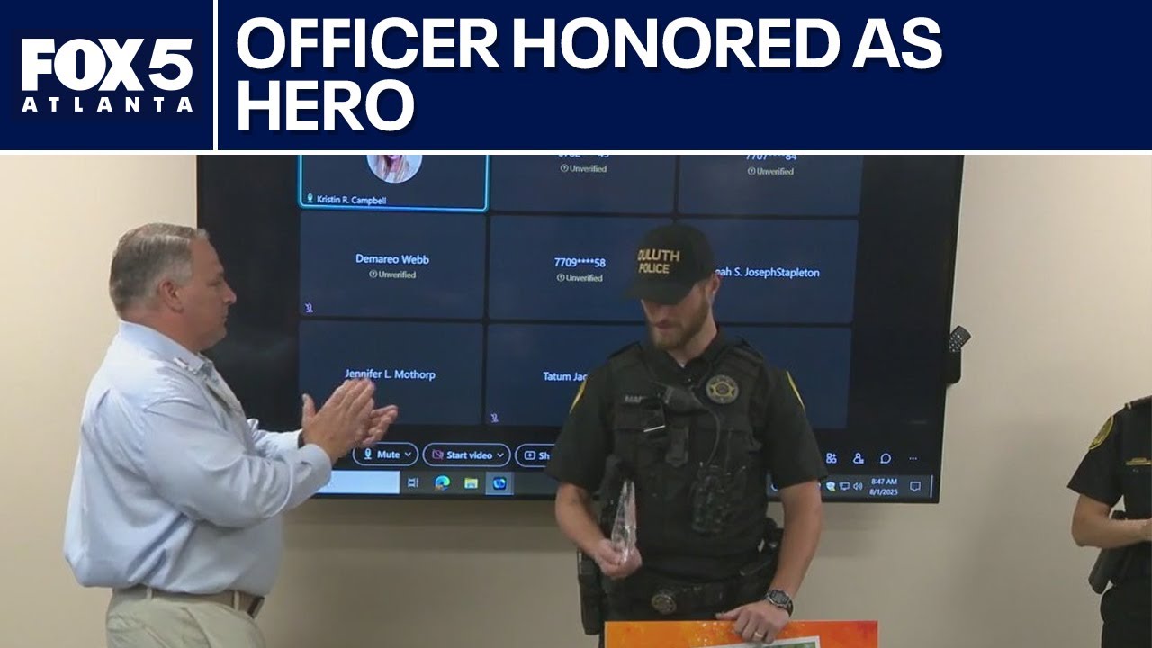 Duluth officer honored for saving 4-year-old girl | FOX 5 News