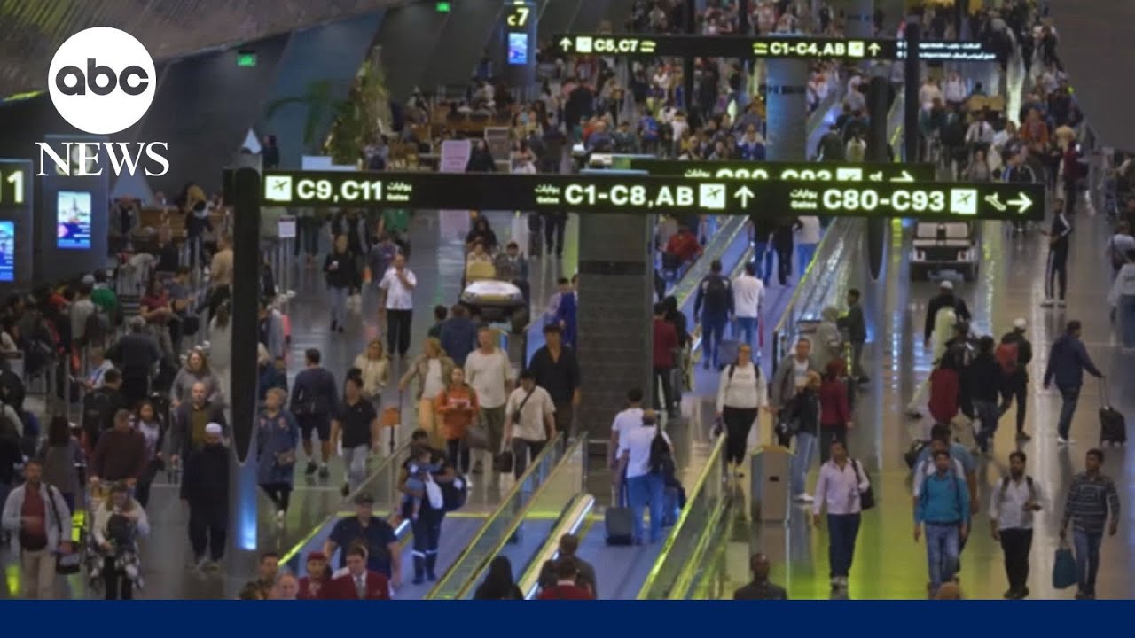 How to navigate busy holiday travel