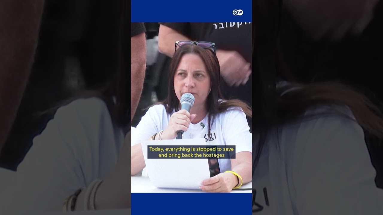 Israelis bring nation to a halt in anti-war protest | DW News