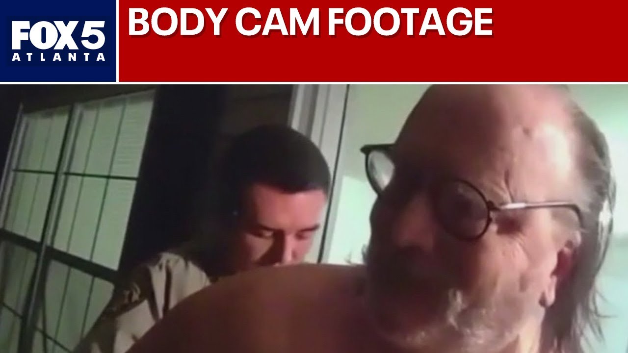 Man charged for allegedly greeting food delivery drivers while naked | FOX 5 News