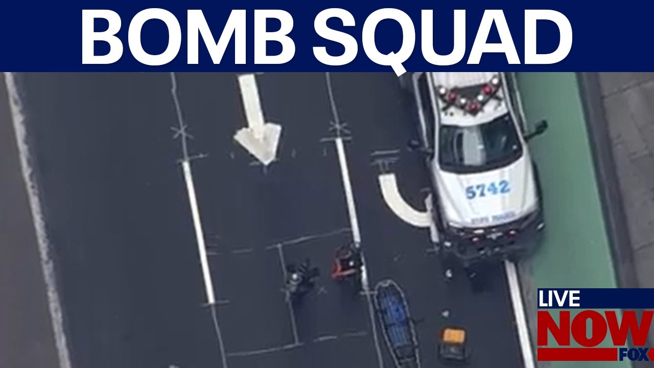 NYPD: Times Square evacuated, suspicious package left