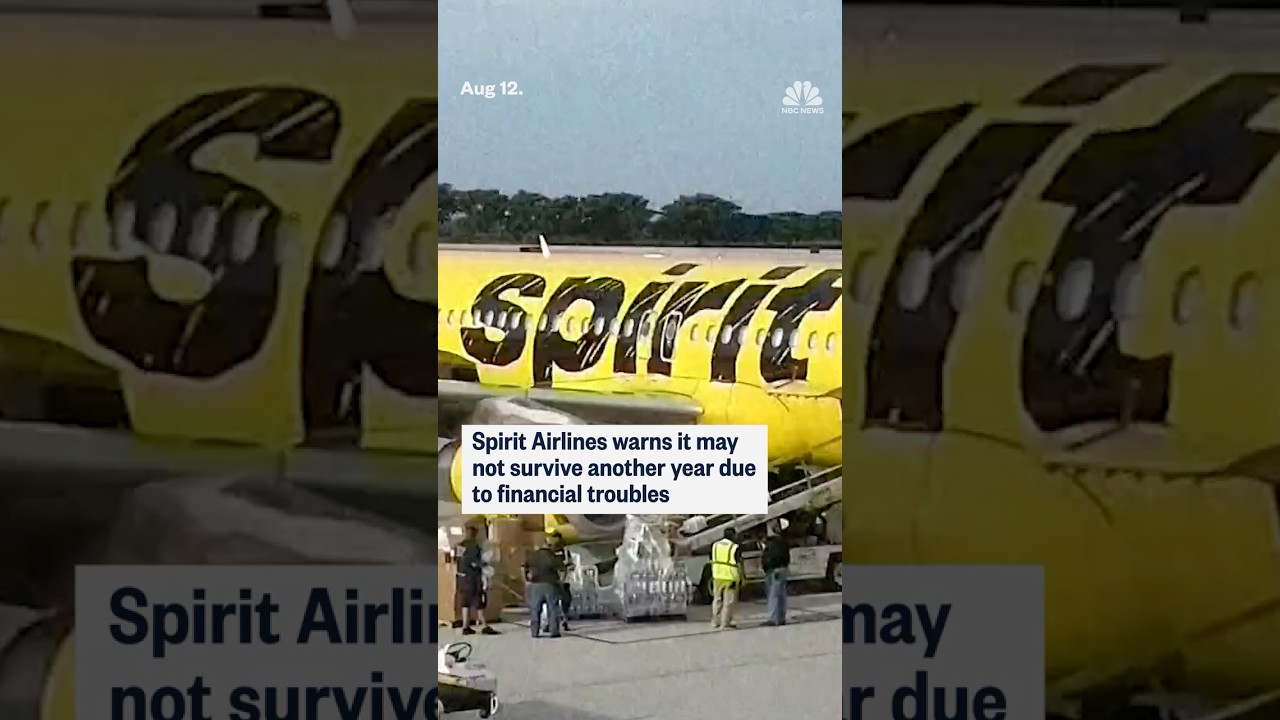 Spirit Airlines warns of closure amid financial trouble