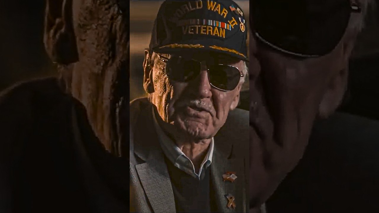 Thor Gives Asguardian Alcohol To Stan Lee 😂