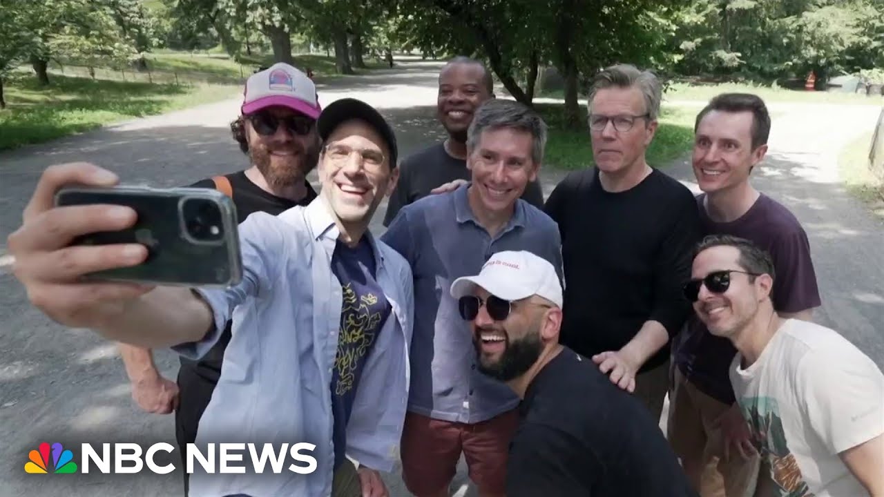 Walk-and-talk group aims to fight loneliness among men