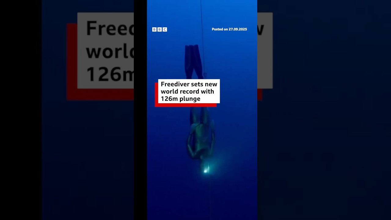 Alexey Molchanov dived 126m (413ft) in a single breath. #Diving #BBCNews