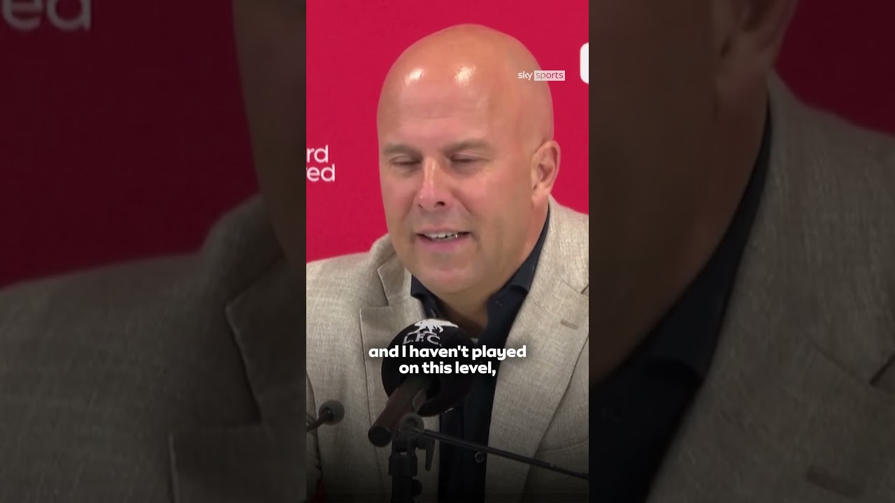 Arne Slot has criticised Hugo Ekitike’s “stupid” red card