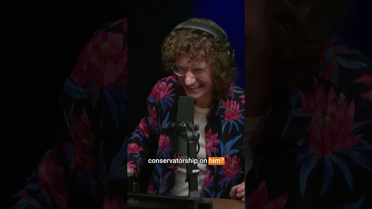 Conan pressured Chris Fleming to watch his “Hot Ones.” #podcast #comedian #comedy