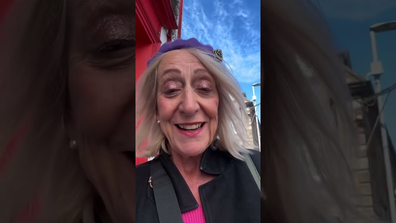 Exploring Berwick Upon Tweed – Vintage Shops Galore!!