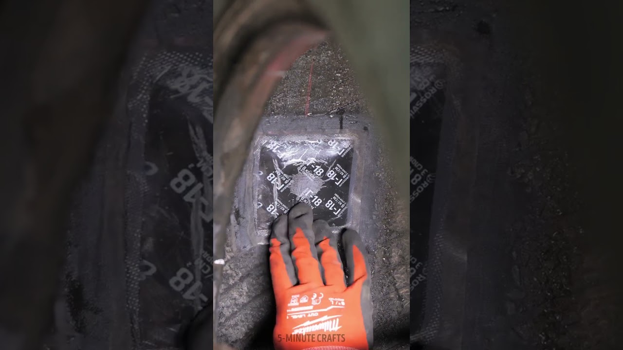 How a huge truck wheel is restored 🚜 (FULL PROCESS)