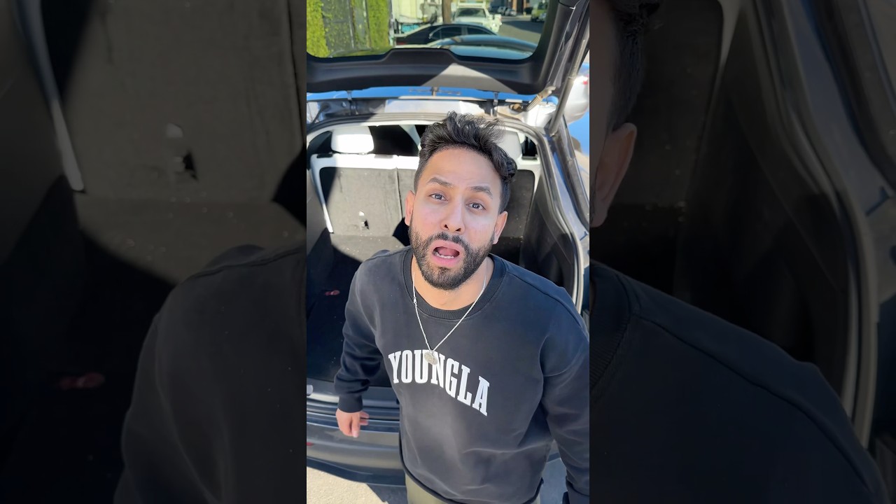 How guys pack VS how girls pack 🧳