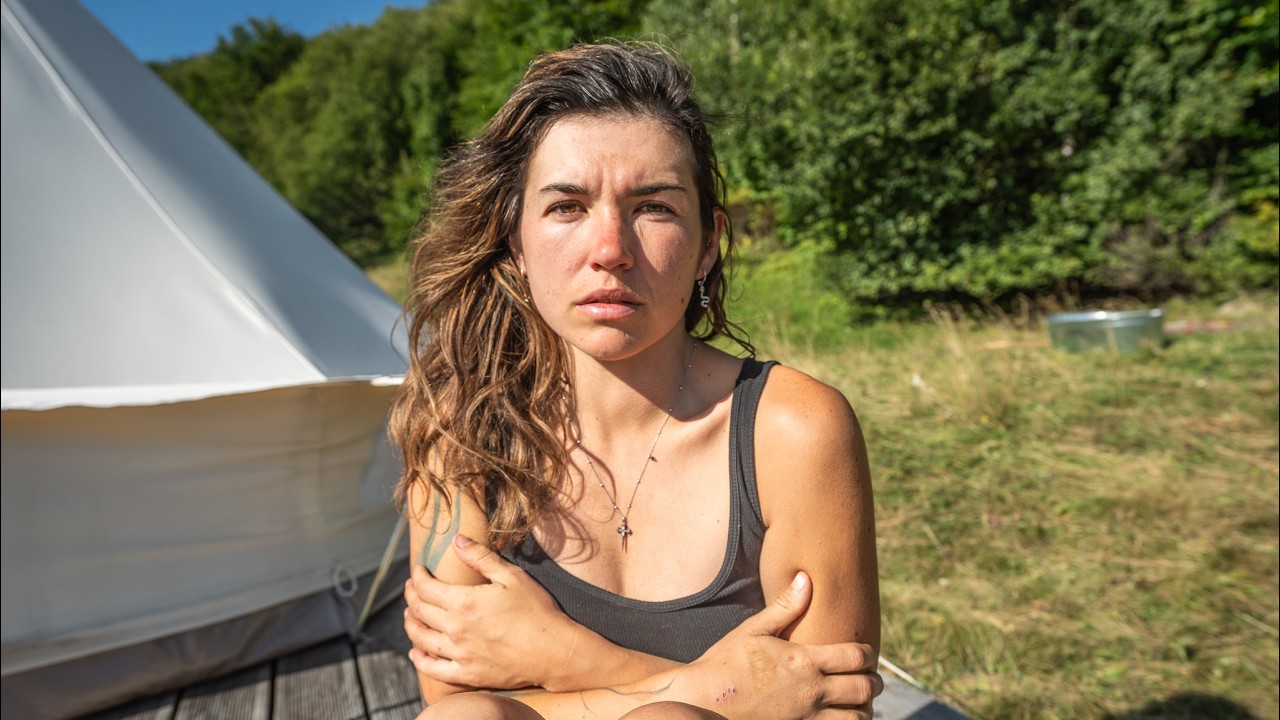 I Live Alone in a Tent. Does It Get Lonely?