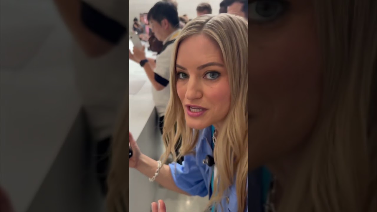 iPhone 17 Air hands-on!!!