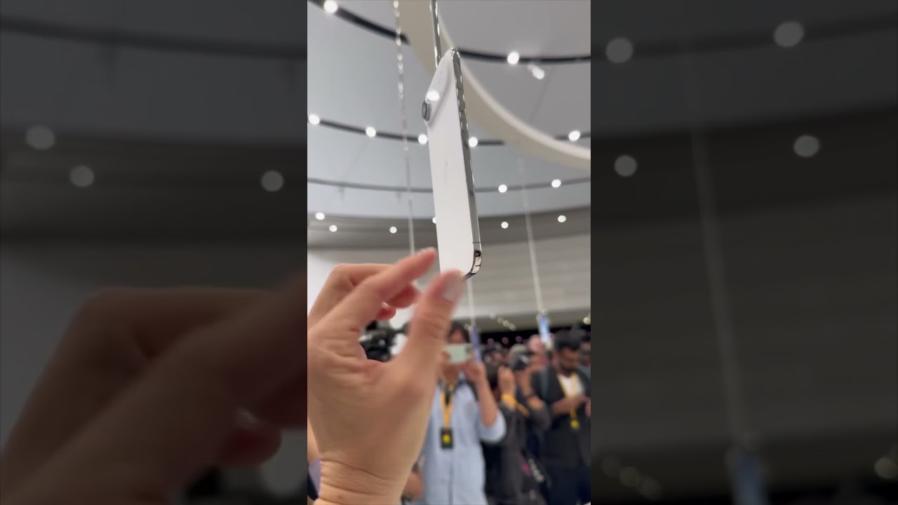 iPhone 17 Air is IMPOSSIBLY THIN