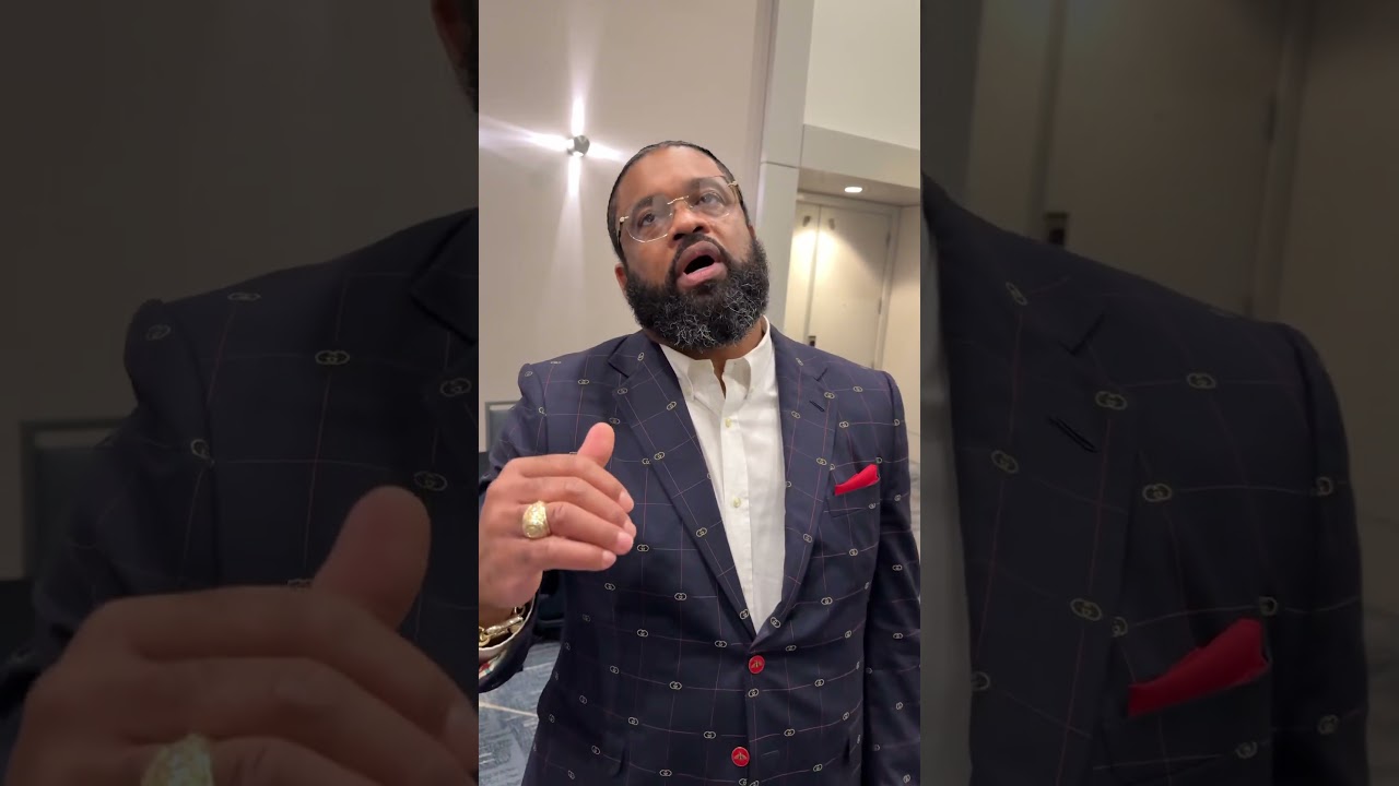 Larry the lawyer at the Fourth Annual Shades of Mass Conference.