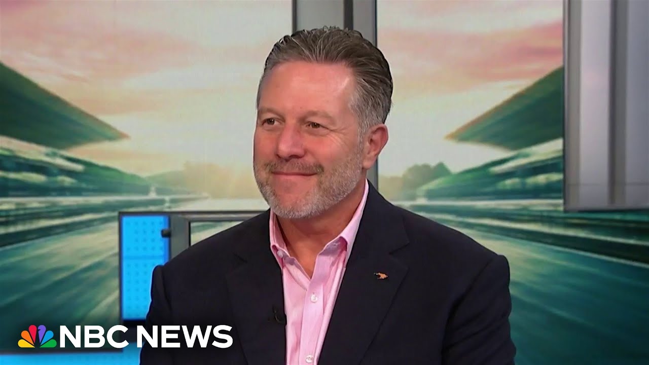 McLaren aims to defend team championship title at Singapore Grand Prix