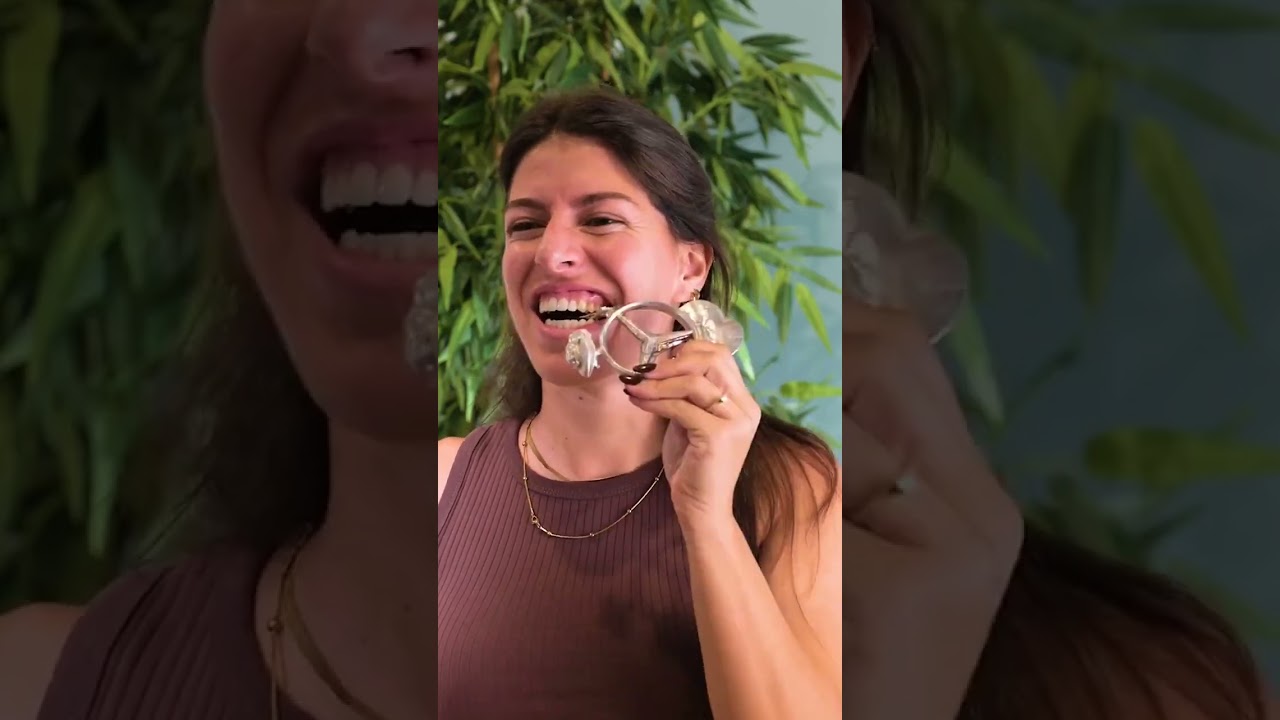 She ruined beautiful heels and a Merc car badge to make THIS 👠