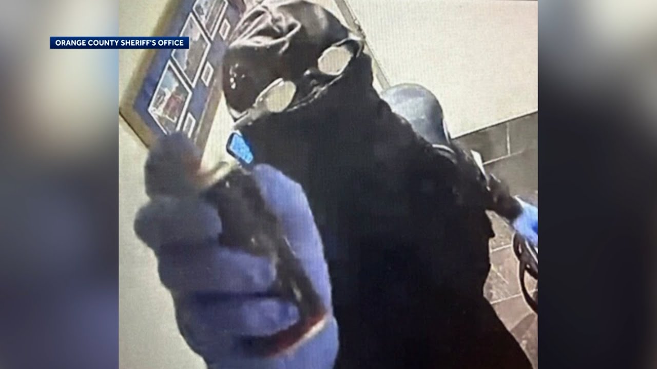 Suspect in diving gear robs restaurant at Disney Springs in Florida