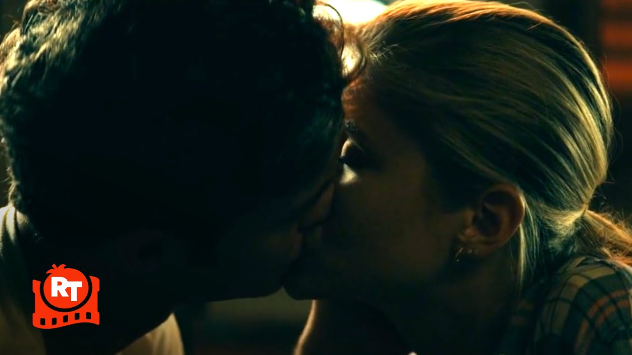 The Boys – Hughie & Starlight Kiss (S1E6) | Movieclips