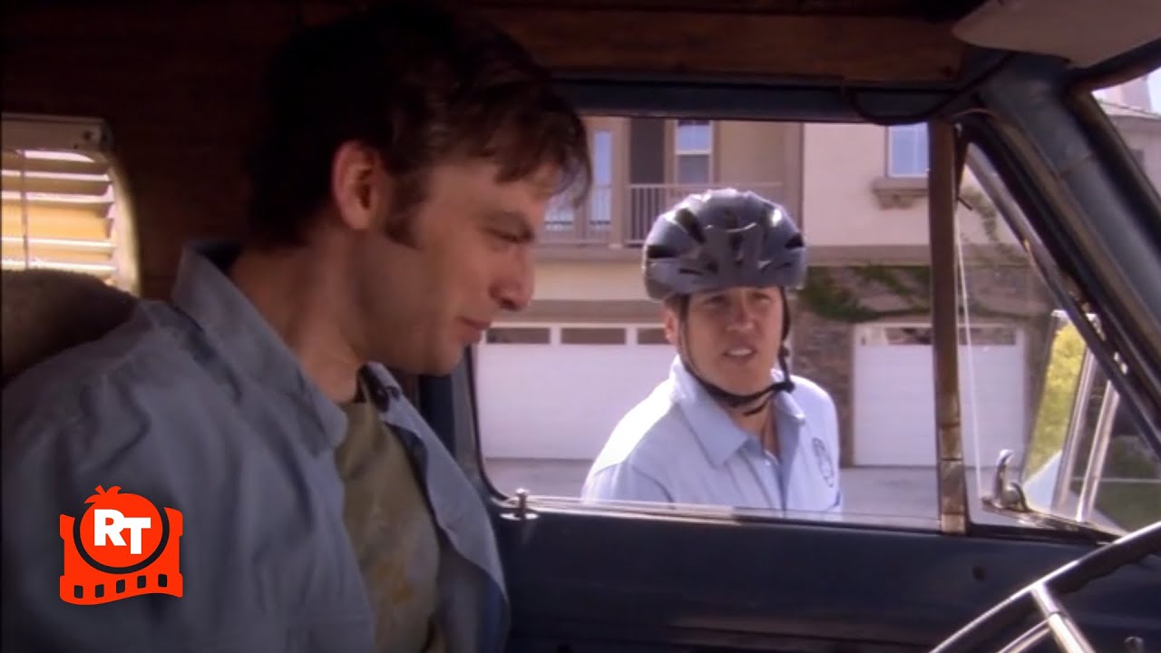 Weeds – Pulled Over By A Bike Cop (S01 E05) | Rotten Tomatoes TV