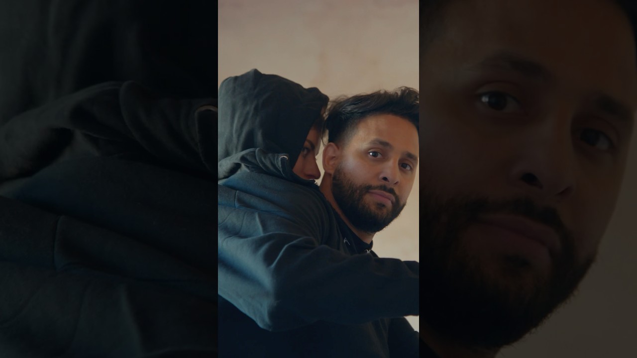 When she borrows your hoodie￼