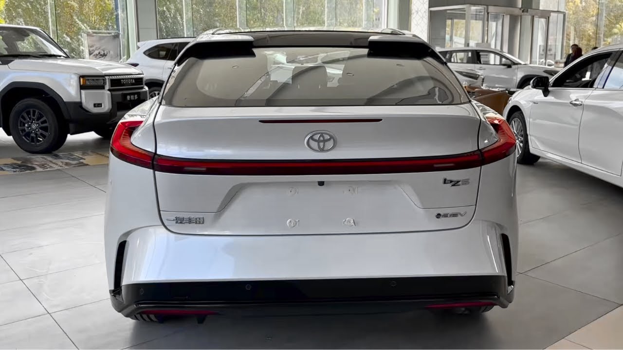 2025 Toyota bZ5 in-depth Walkaround