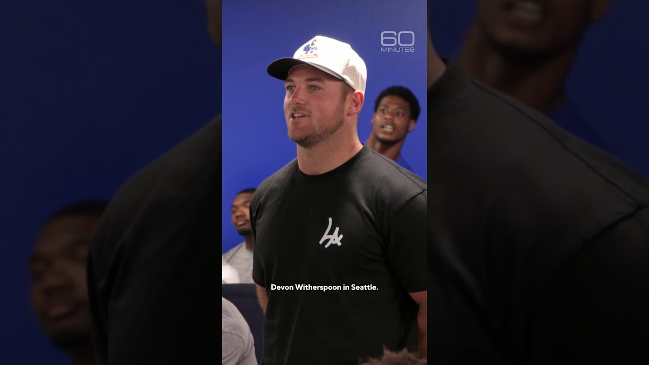 Football stars jump out of their seats at Oz Pearlman’s trick #shorts