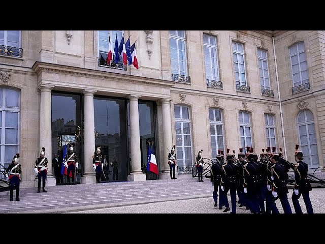 French President Macron to name a new prime minister by Friday evening