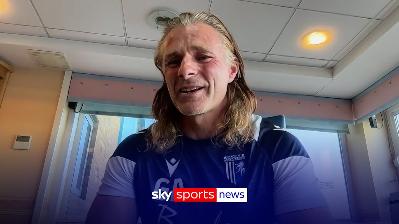 Gillingham boss Gareth Ainsworth to have heart surgery this week