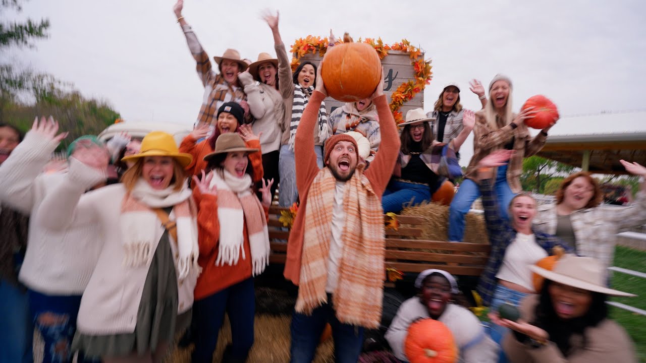 Girls during fall be like.. 2025 Edition