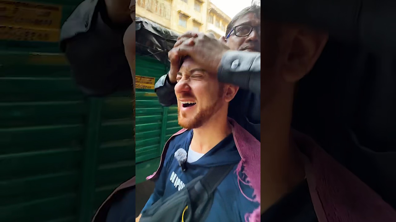 I Got The Craziest Head Massage In India 🇮🇳
