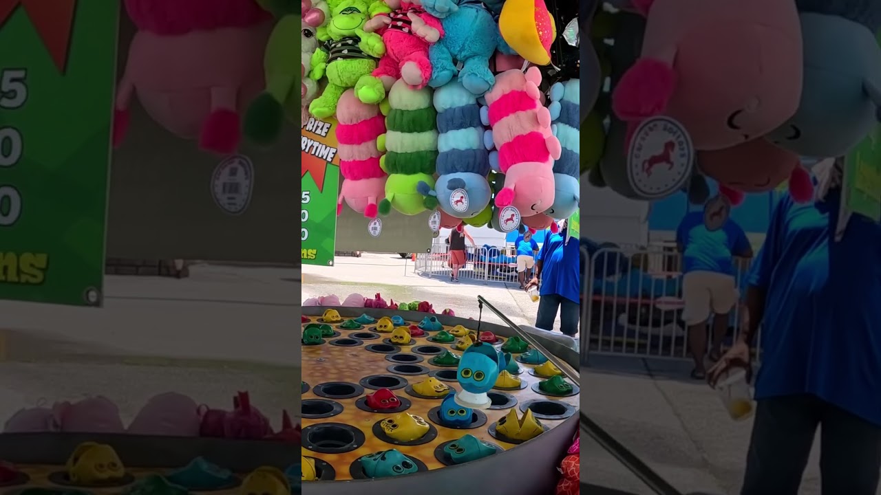 I tried to beat the frog carnival game 🥹❤️