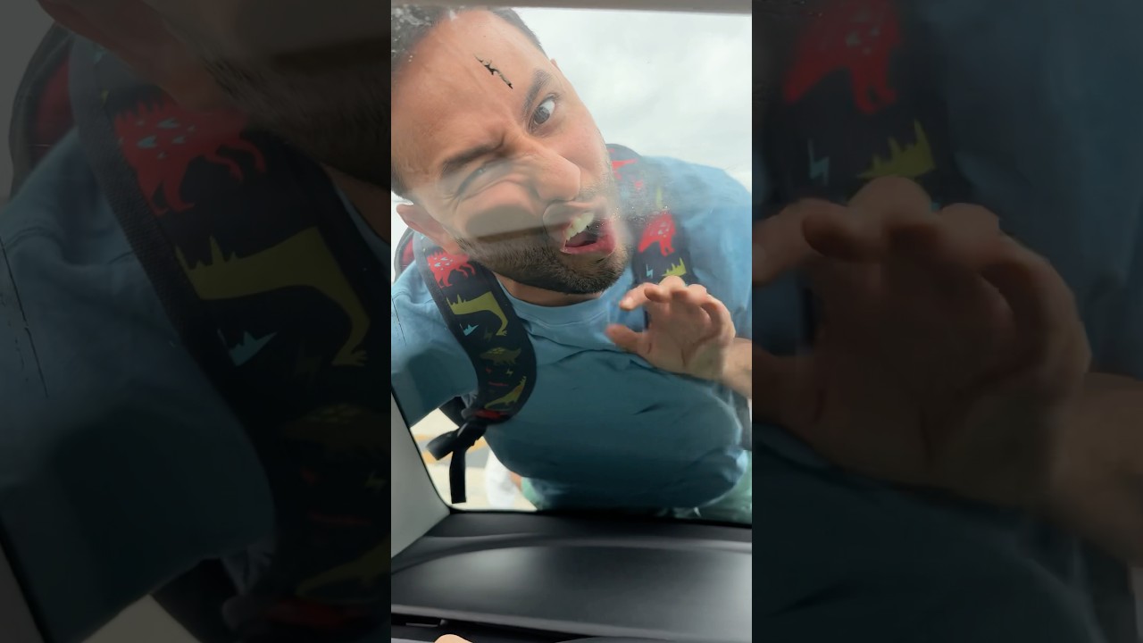 Kids on the first day of school 🎒