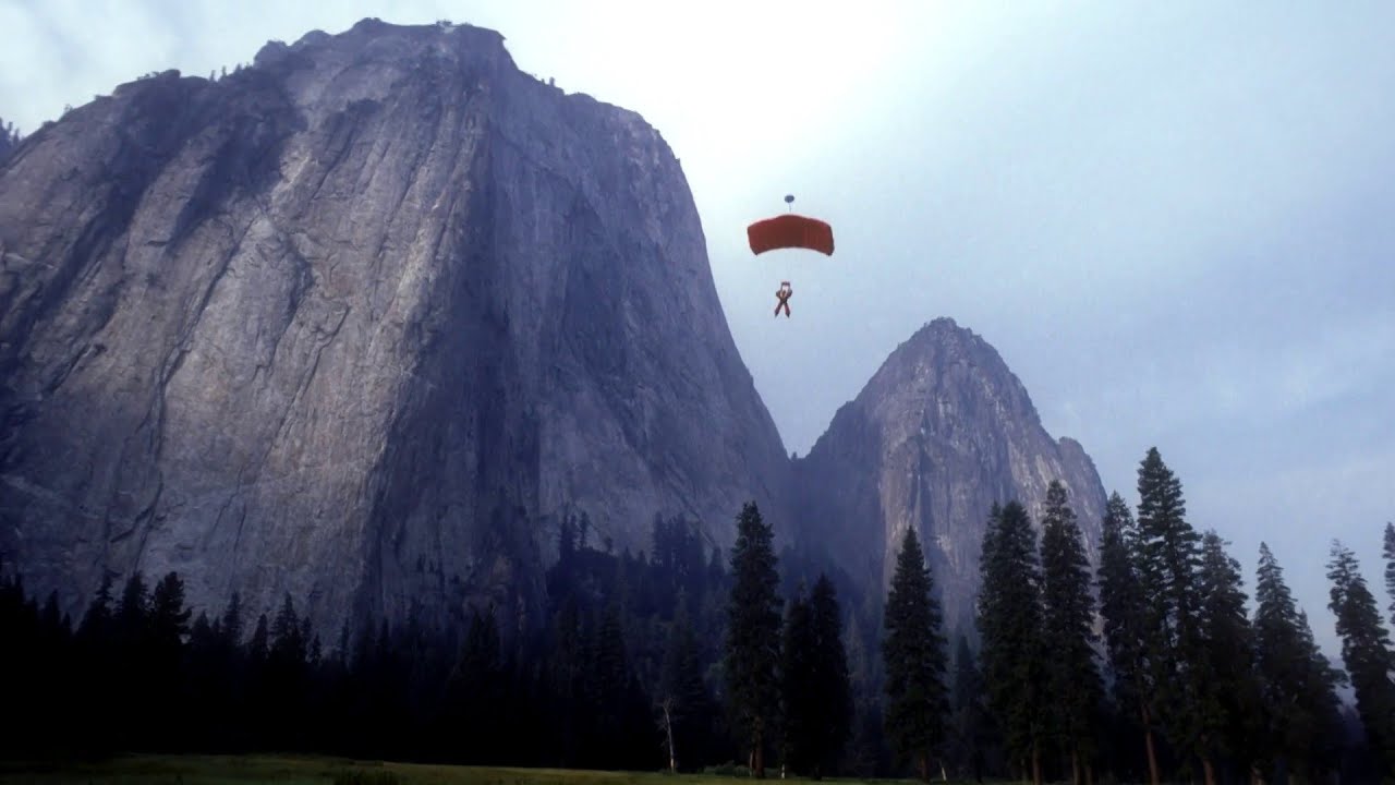 Park rangers cracking down on illegal BASE jumping at Yosemite amid government shutdown