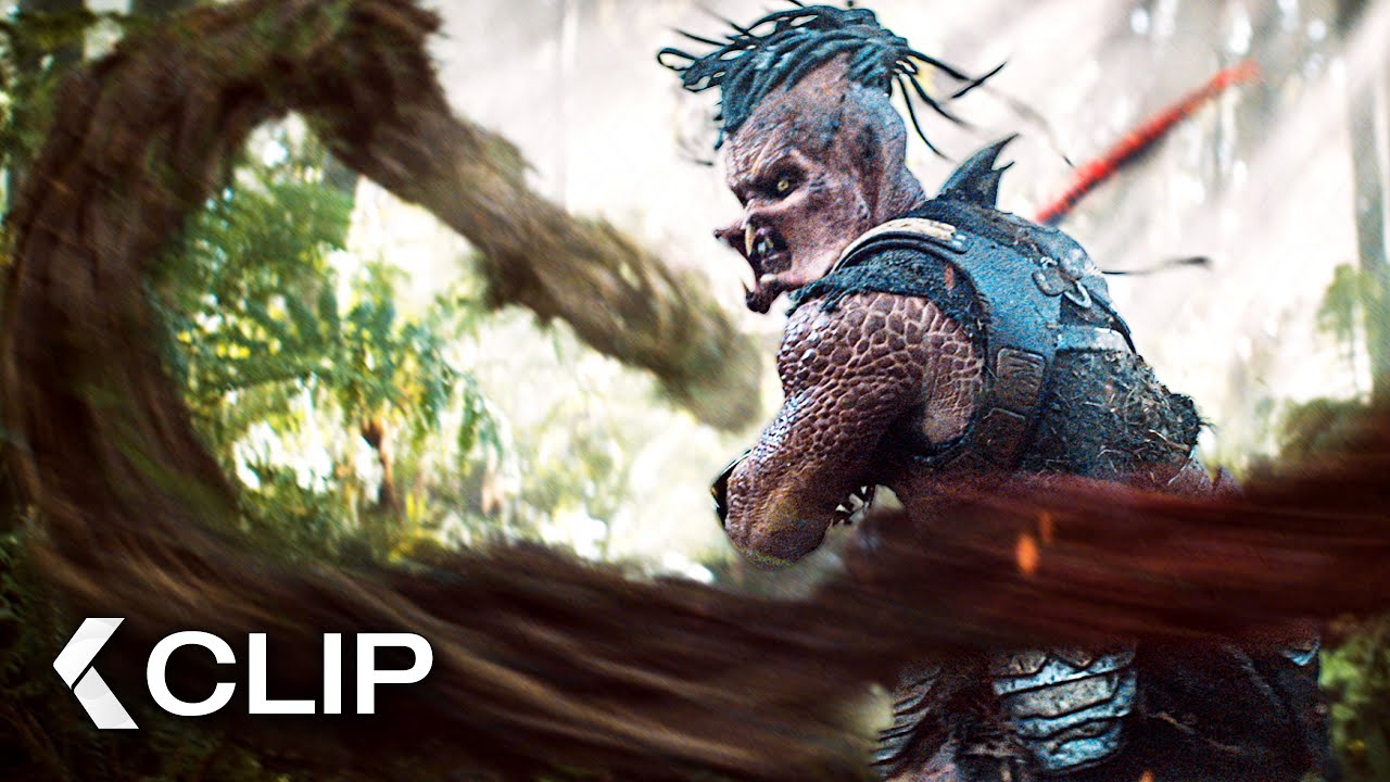 Predator Gets Attacked In The Forest Scene – PREDATOR: BADLANDS (2025)