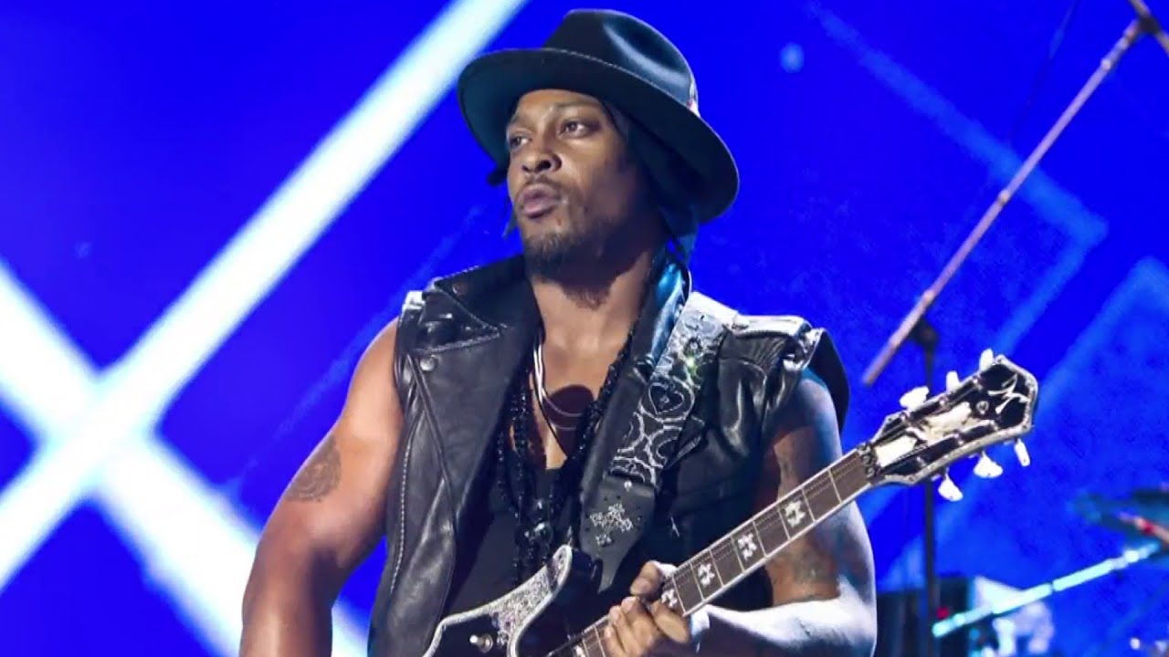 R&B singer D’Angelo dies at 51 after pancreatic cancer diagnosis