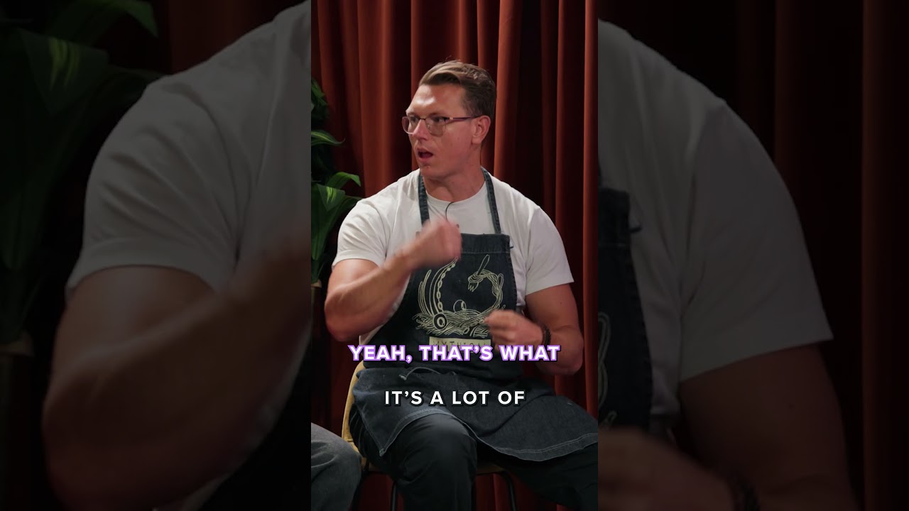 She’s a CHEF🤌 who wasn’t allowed to use utensils