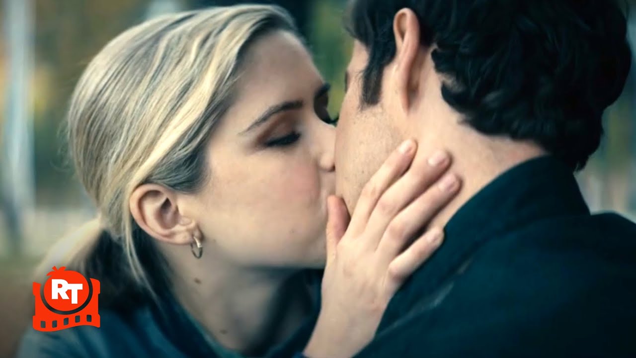 The Boys – Hughie & Starlight Kiss; Butcher Lets Ryan Go (S2E8) | Movieclips