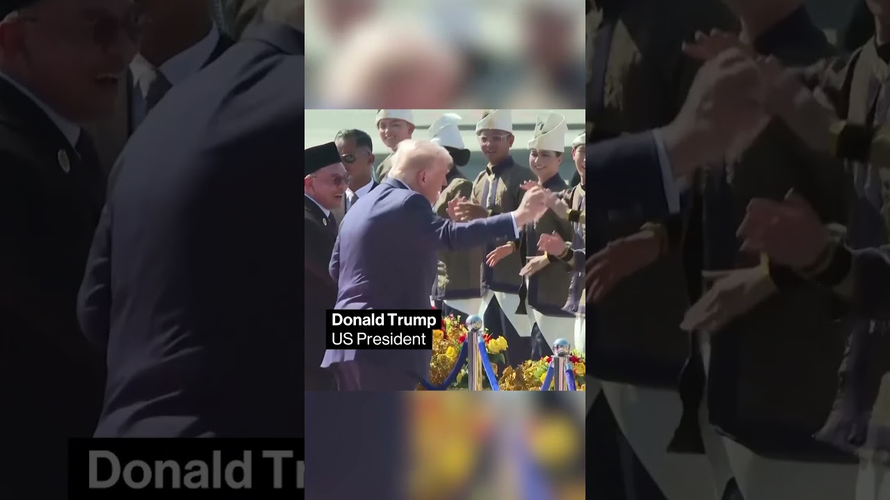Trump’s unexpected dance moment in Malaysia #trump #politics