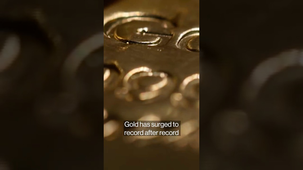 Why Investors Can’t Seem to Get Enough of Gold