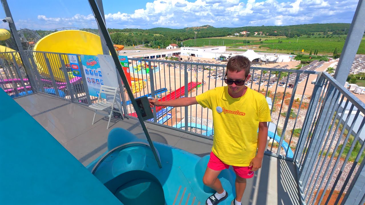 Looping Rocket Water Slide at Aquapark Aquacolors 🇭🇷