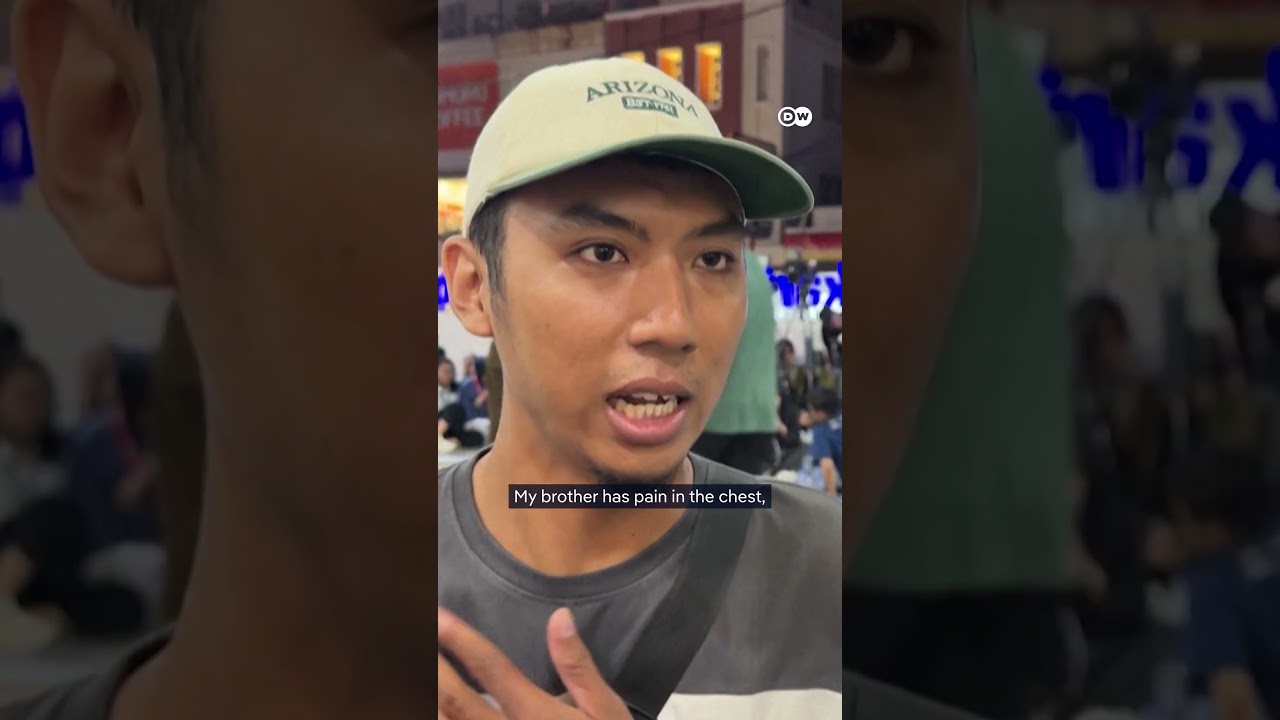 Mosque explosion in Jakarta | DW News