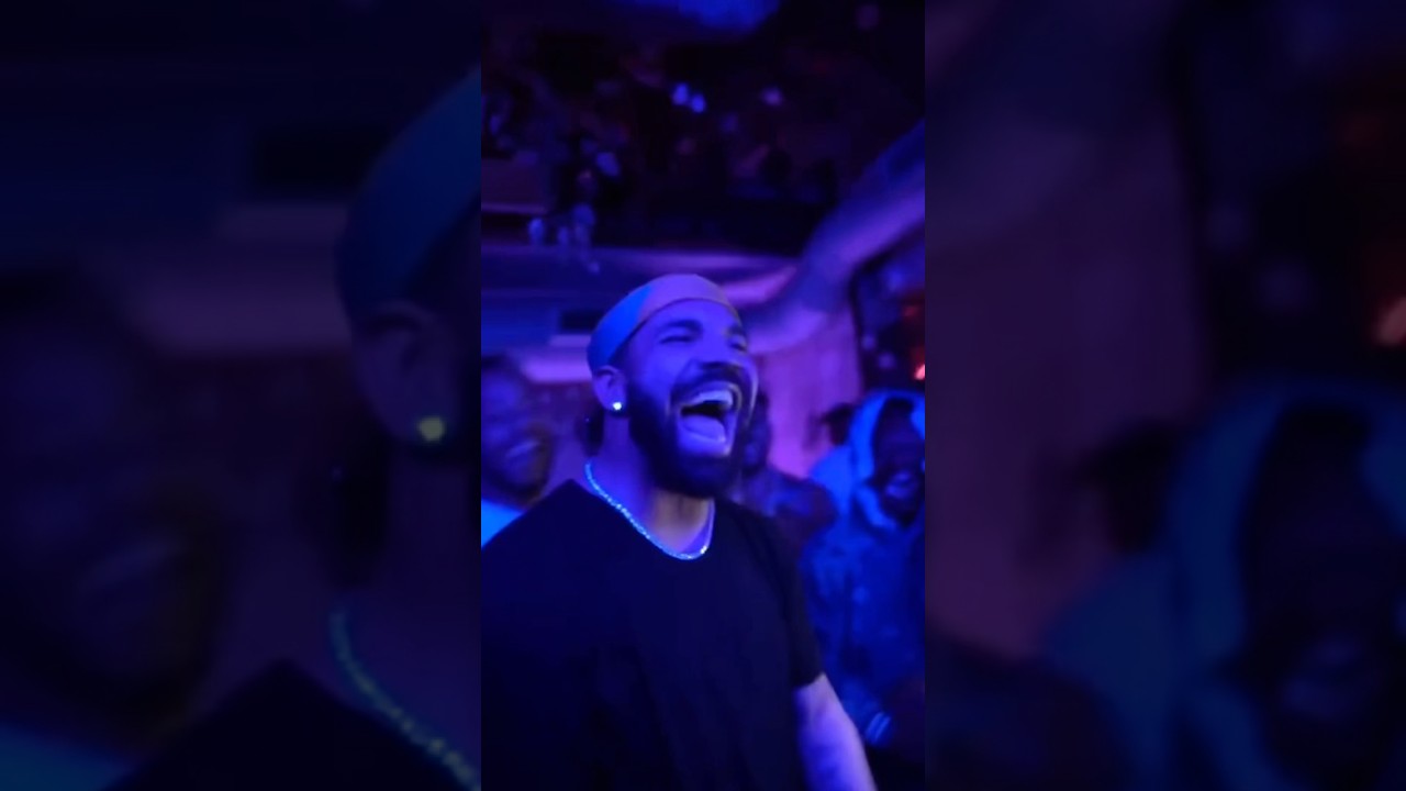 Ran into Drake at the club 😳